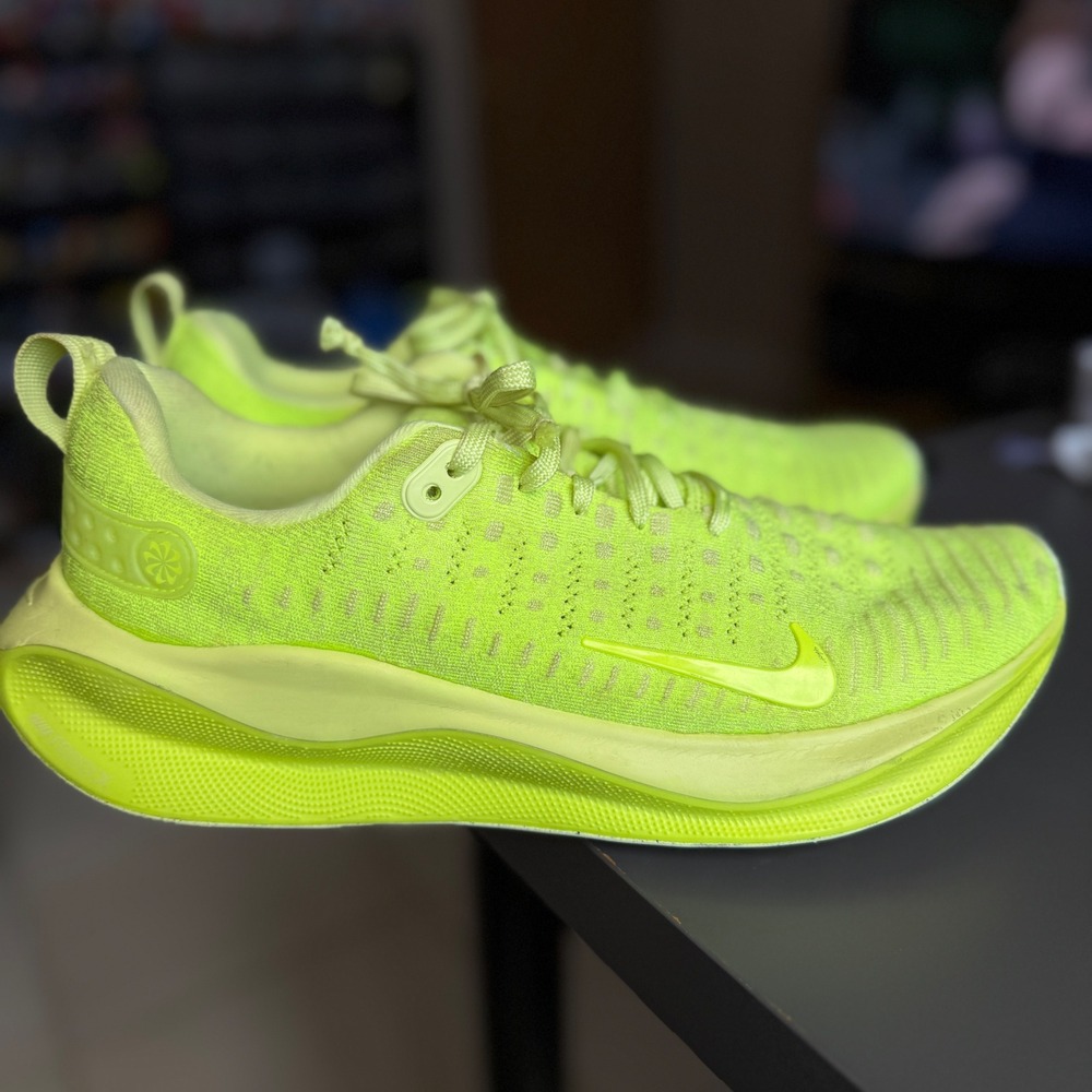 Nike ReactX Infinity Run 4 Mens 9.5 Green Volt Running Shoes DR2665-700